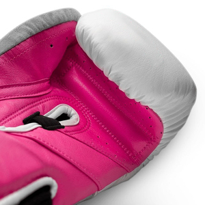 ถุงมือชกมวยป้องกันมือสองชั้นสำหรับทุกเพศถุงมือฝึกชกมวยหนัง PU สีชมพูสีขาวดีไซน์ล่าสุด - Product Image 3