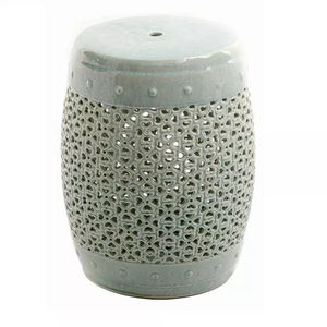 Muebles de estilo para sala de estar, patas de metal plateadas, redondas y modernas - Product Image 1