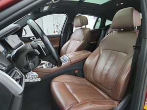 IMPRESIONANTE B-M-W X-6 X-driv-e4-0i 2020 CON TRANSMISIÓN AUTOMÁTICA, MOTOR V6, PANTALLA TÁCTIL PANORÁMICA - Product Image 5