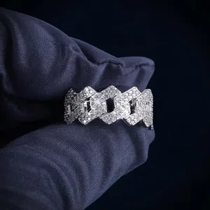 Anillo de Moissanita Iced Out Cuban Link para Hombre, Plata de Ley 925 Sólida, Anillo de Declaración Hip Hop, Joyería de Lujo con Diamantes de Laboratorio - Product Image 5