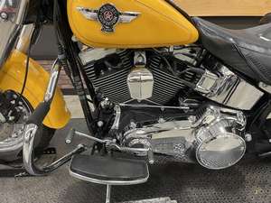 Harley-Davidson Usada del 2011 ®   FLSTF - Softail ®   Chico Gordo ®   disponible para la venta - Product Image 2