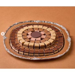 Bandeja para servir de chocolate con placa de plata de diseño clásico Bandeja para servir dulces de metal de alta calidad Bodas u ocasiones a bajo precio - Product Image 1