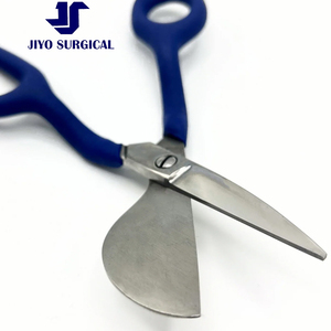 Ciseaux à bec de canard en acier inoxydable de haute qualité 11.5cm ciseaux de dissection chirurgicaux pour la chirurgie ORL et plastique - Product Image 1