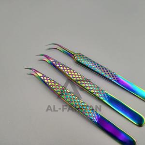 Pince à épiler d'extension de cils en acier inoxydable avec logo personnalisé arc-en-ciel poignée en diamant multicolore volume de cils pointus en fibres incurvées solides - Product Image 1
