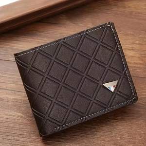 Portefeuille en cuir personnalisé de qualité supérieure pour unisexe avec logo personnalisé - Product Image 3