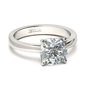 Bague de fiançailles Jeulia Classic Solitaire en argent sterling avec taille coussin et sertissage griffe - Product Image 2