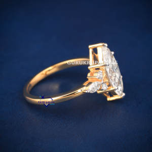 Fabricantes de joyería 925 Sliver Moissanite Anillo de compromiso elegante para mujer hecho a medida con nuevo diseño - Product Image 5