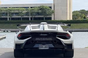 UTILISÉ 2023 pour Huracan LP 640-4 STO Turbo Coupé RWD Cuir Foncé R18 - Product Image 6