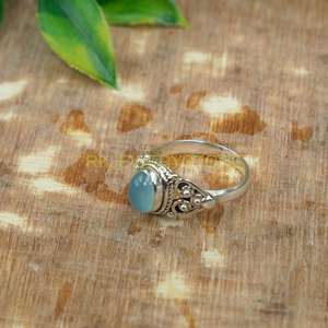 แหวนเงินแท้ 925 ประดับพลอยบลูแคลซิโดนี |   แหวนดีไซน์เนอร์วินเทจทำมือ |   เครื่องประดับเงินขายส่ง - Product Image 3