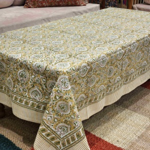 Mantel de Lino 100% Algodón con Estampado Artesanal Hindú y Bordado a Mano - Product Image 2