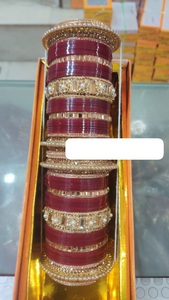 ชุดกำไลชุดเจ้าสาวสีแดงสุดหรูคลาสสิกเครื่องประดับแต่งงานทันสมัยทำจากทองเหลืองดีไซน์ไม่เหมือนใคร - Product Image 6