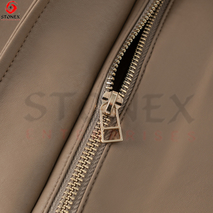 2023 vêtements pour femmes couleur unie en cuir PU manteau à manches longues veste en cuir pour femmes qualité supérieure - Product Image 6