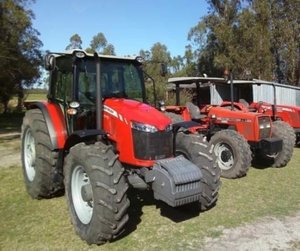 รถแทรคเตอร์แมสซีย์เฟอร์กูสัน MF 290 MF 385 MF 390 4X4เดิมเครื่องจักรกลการเกษตร - Product Image 1