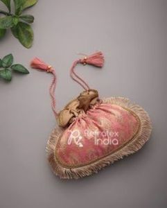 กระเป๋าของขวัญผลิตเป็นผู้จัดจำหน่ายจำนวนมากและผลิตโดยเครื่องตรวจวัดน้ำตาลในอินเดียผลิตในอินเดียเพื่อคุณภาพและราคาที่ดีที่สุด - Product Image 2