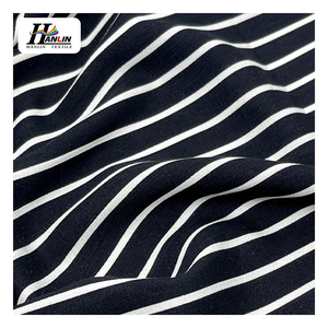 Tissu de rayonne imprimé par <span class=keywords><strong>sublimation</strong></span> 30S respirant doux 100% <span class=keywords><strong>viscose</strong></span> tissu flammé pour robe de femme - Product Image 5