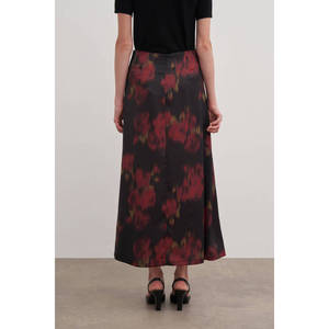 Jupe midi chic à imprimé floral noir - Mélange de soie et de mousseline confortable et respirant - Product Image 6