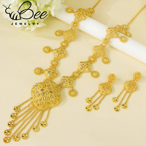 Ensemble de bijoux de mariage sur mesure de luxe Dubaï Habesha plaqué or 24 carats avec collier long et boucles d'oreilles - Product Image 4