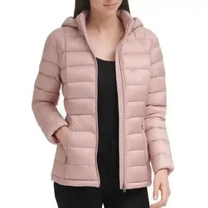 Chaqueta Acolchada de Punto Personalizada de Alta Calidad para Mujer, Nueva Moda de Invierno, Estilo Urbano con Capucha, Cortavientos, Impermeable y Reversible - Product Image 5