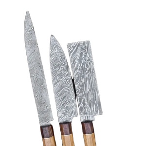 Juego de Cuchillos de Chef Profesionales de Acero de Damasco Hechos a Mano por Ahmad Fabric, 4 Piezas, Mango de Resina, Funda de Cuero, Diseño Moderno, Personalizable - Product Image 5