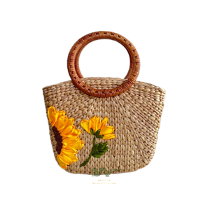 Le sac de paille brodé de tournesols au design simple et sophistiqué apporte une élégance douce aux femmes - Product Image 1