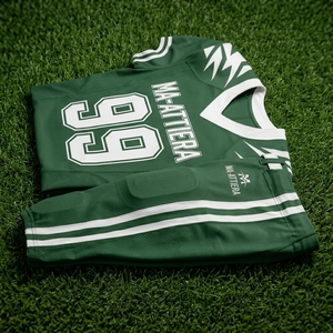 เสื้อฟุตบอลอเมริกันสีเขียวพรีเมียม กางเกงบุฟองน้ำ ชุดทีมหมายเลข 99 ประสิทธิภาพสูง รับผลิตแบบ OEM ODM ขายส่ง ผู้ผลิตชุดกีฬา - Product Image 5
