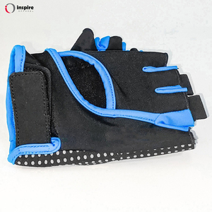 Gants de fitness pour hommes avec support de poignet Nouveau gant d'haltérophilie de haute qualité avec logo personnalisé pour hommes par Inspire Apparel - Product Image 6