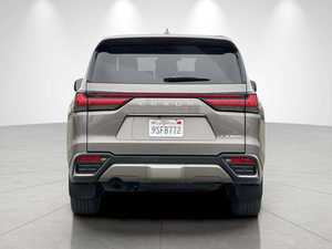 Lexus LX 600 2024 Usado, Lujo, Tracción Total, Volante a la Izquierda, Automático, Rines de Aleación R18, Tercera Fila de Asientos de Cuero, Arranque Remoto, Bluetooth, Cámara Trasera 360 - Product Image 3