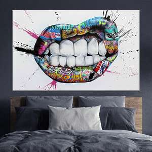 Impresión en Lienzo de Labios con Graffiti: Decoración Urbana Pop Art Audaz, Lienzo Enrollado - Product Image 1