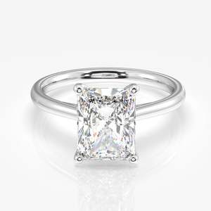 Anillo de Compromiso Solitario Pequeño con Diamante Cultivado en Laboratorio de Corte Radiante en Oro de 9k - Product Image 5