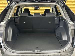 TOYOTA RAV4 X - Product Image 5