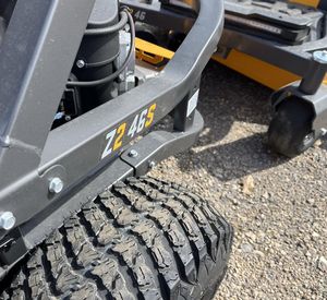 Cub Cadet Z2 46S Ultima 46 Cortacésped Industrial de Giro Cero con Motor de 4 Tiempos, Tractor de Alta Eficiencia para Cortar Césped - Product Image 2