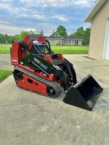 รถตักล้อยางขนาดเล็ก Kubota D1305 ปี 2018 รุ่น TX1000W พร้อมรางกว้าง - Product Image 2