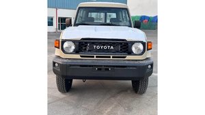 Usado 2024 Toyota Land Cr uiser Hard Top 4,2 DIESEL - Product Image 6