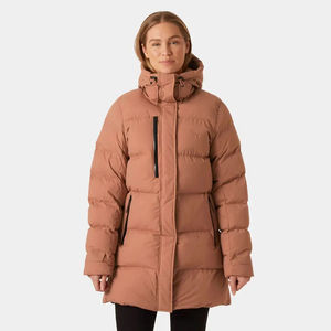 Adore Premium Cedarwood Parka matelassée pour femme, veste d'hiver en tricot personnalisé avec capuche réglable et style matelassé à bulles - Product Image 1