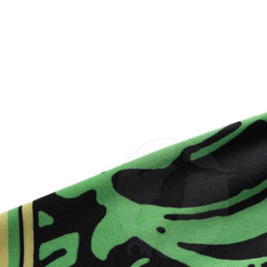 เสื้อแรชการ์ดแขนสั้นสำหรับผู้ชายเสื้อป้องกันผื่นแขนสั้นพิมพ์ลายโลโก้ตามสั่ง - Product Image 6