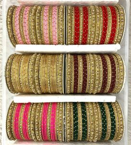 Bracelets en perles élégants pour femmes, bijoux chics pour les occasions formelles et les fêtes, exportés d'Inde - Product Image 3