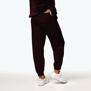 Ensembles de sweat-shirt deux pièces vêtements pour femmes 2025 ensembles de joggers d'entraînement survêtement en coton personnalisé pour femmes pull à capuche avec poches - Product Image 4