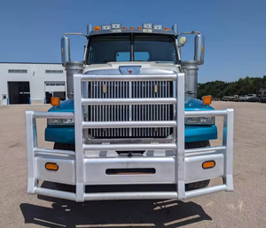 Prêt à être expédié - Camion à cabine simple à trois essieux For-WesterNn Star 4900 2022 - Boîte manuelle à 18 vitesses - Garantie de 3 ans - Prêt à l'emploi - Product Image 4