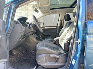 VW <span class=keywords><strong>Touran</strong></span> L 1.4T 280TSI 7 places, monospace confortable, voiture d'<span class=keywords><strong>occasion</strong></span>, version Tuojie 280tsi redessinée, automatique, conduite à gauche, <span class=keywords><strong>essence</strong></span>, 2021 - Product Image 5