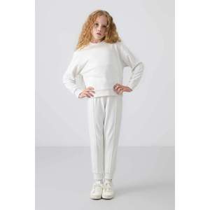 TommyLife O-Neck Oversize Kids' Tracksuit Set for Girls 3-9 Years - Comfortable Ecru Cotton Blend Sportswear Outfit 75145 - Product Image 1