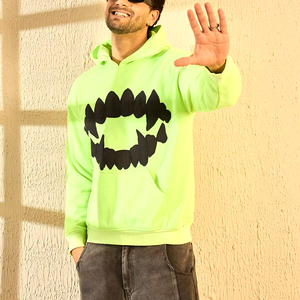 Sweat à capuche oversize brodé Neon Fangs, en molleton épais 100% coton, à épaules tombantes, avec poignets côtelés, style streetwear - Product Image 1