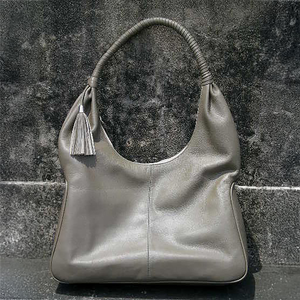 High Quality Casual Hobo <b>Handbag</b> for Women Stylish Cowhide Leather with Cotton Lining and Zip Closure Shoulder Bag - Product Image 4