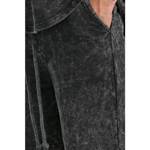 ชุดเซ็ตเสื้อยืดคอกลมและกางเกงขาสั้นผู้ชายสำหรับฤดูร้อน คุณภาพสูง ผลิตตามแบบ OEM ผ้าเจอร์ซีย์คอตตอน 100% ซักกรด น้ำหนักผ้า 250 GSM - Product Image 3