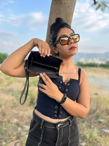 Nouveau Western élégant cuir de vachette usiné fourrure cuir bracelets embrayages femmes conçu sac à main vente chaude en cuir usiné portefeuilles uniques - Product Image 6