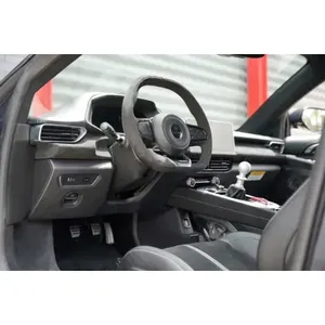 Lotus Emira 2024, Auto Deportivo Híbrido V6, Caja de Cambios Manual/Automática, Tamaños de Neumáticos R18/R15 Disponibles, Interior Claro/Oscuro, Tracción AWD, Volante a la Izquierda - Product Image 2