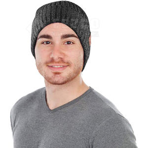 Bonnet d'hiver en jacquard avec logo personnalisé en gros, couverture chaude tricotée pour les couples avec un design unique - Product Image 2