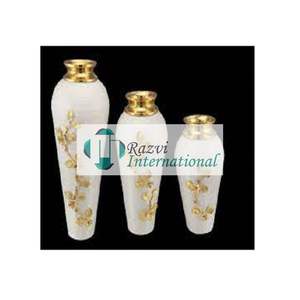 Jarrón decorativo de color blanco brillante con diseño de malla dorada Jarrón decorativo Maceta y jarrones de color blanco y dorado de alta calidad - Product Image 2