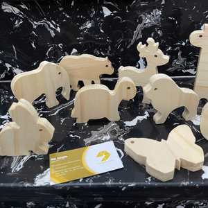 Puzzle en bois d'animaux créatif fait à la main Jouet en bois d'animaux naturel Cadeau pour les enfants Bébé Décoration éducative Artisanat Produit vietnamien - Product Image 1