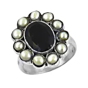 Bague en onyx marquise et perle plaquée rhodium faite à la main pour femmes - Product Image 1