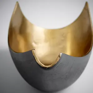 Plateau de feuilles en métal de luxe moderne pour servir la salade - Product Image 6